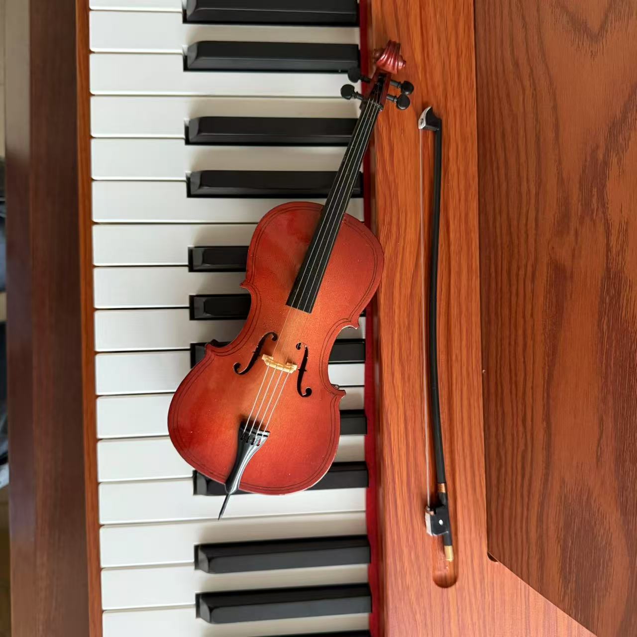 Cello wood