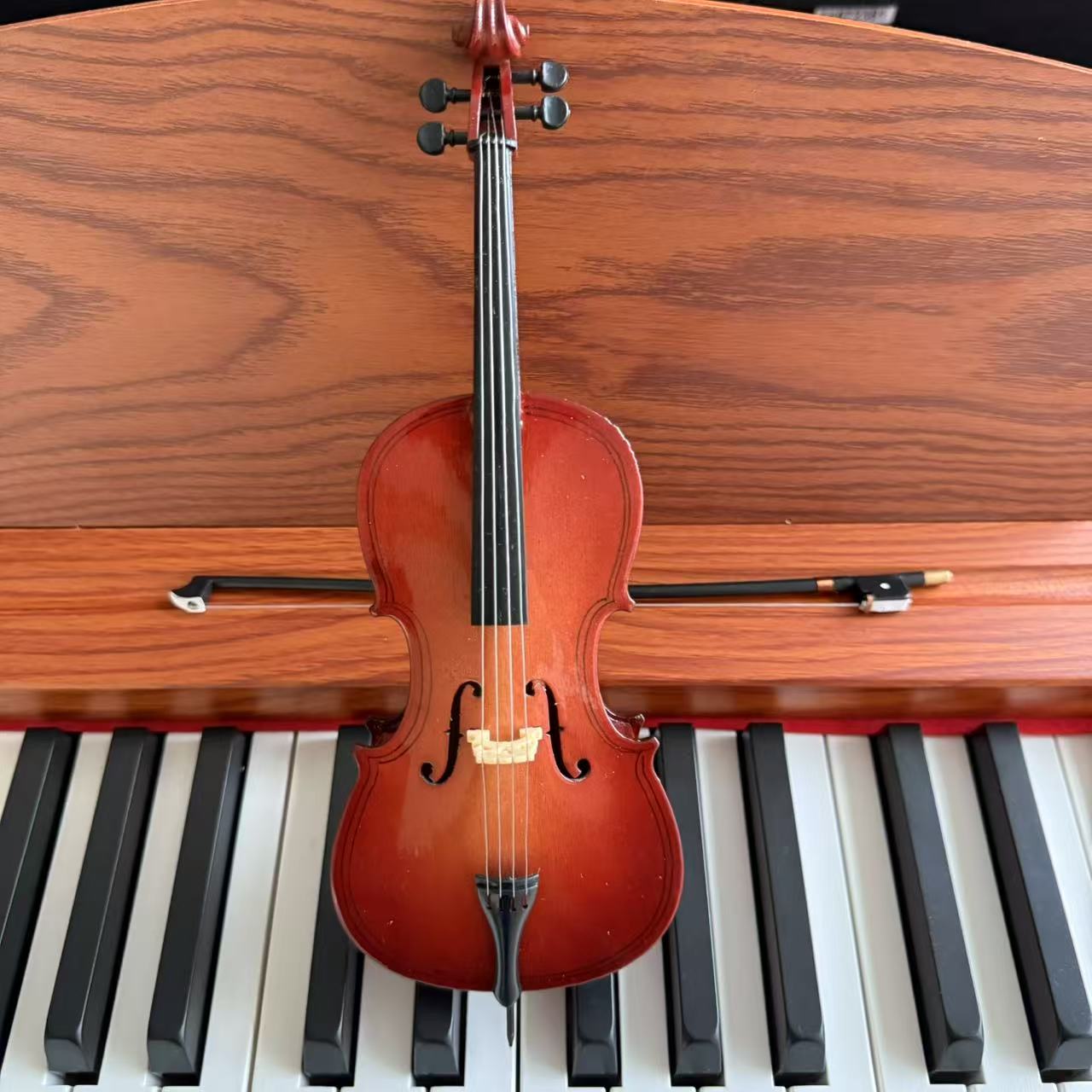 Cello wood